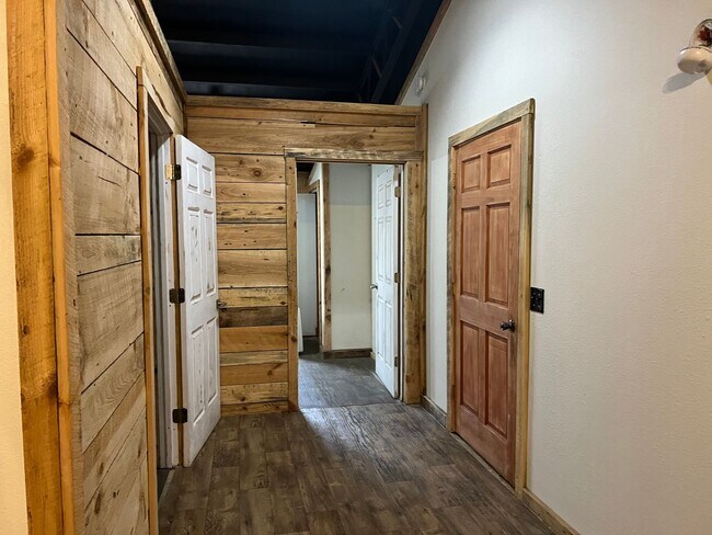 Building Photo - 2353 TN-107