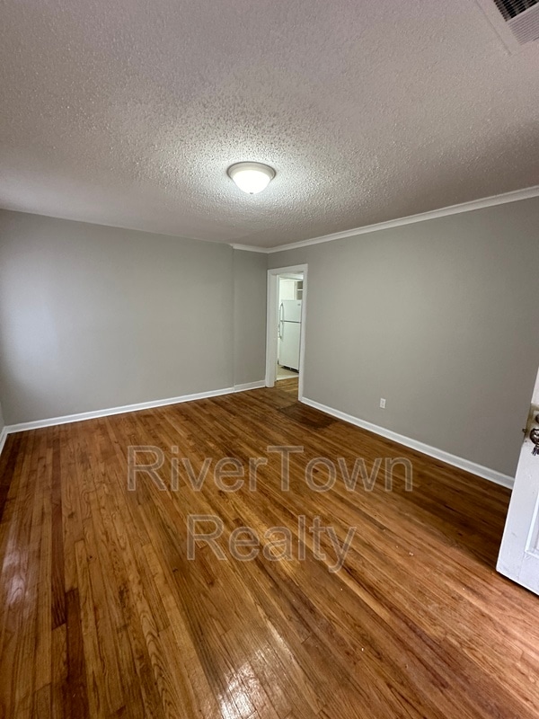 Building Photo - 782 Frayser Dr
