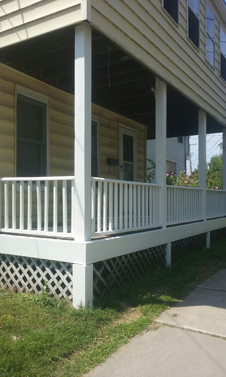Building Photo - 127 Manhattan Dr