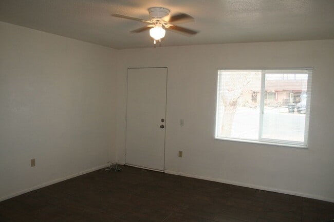 Building Photo - Newly remodeled 3 bedroom, 2 full bath home on large fenced lot.