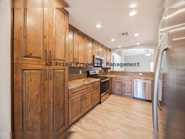 Building Photo - 1633 E Beautiful Ln