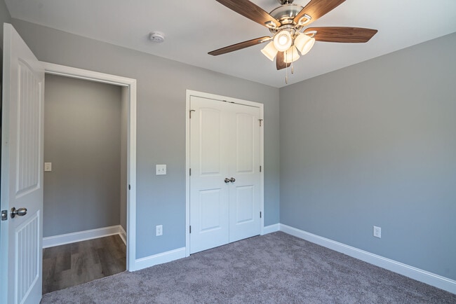 Building Photo - 281 Cypress Creek Dr NE