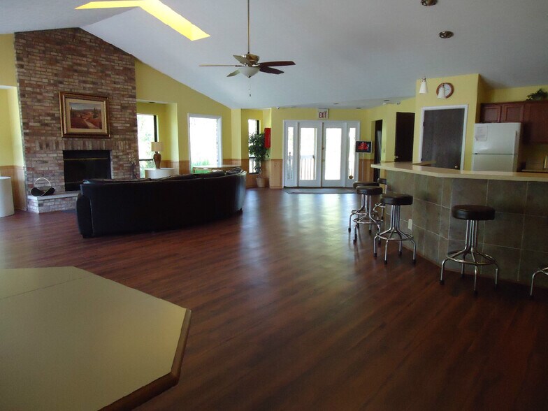 Clubhouse - 46 Woodland Hills Dr