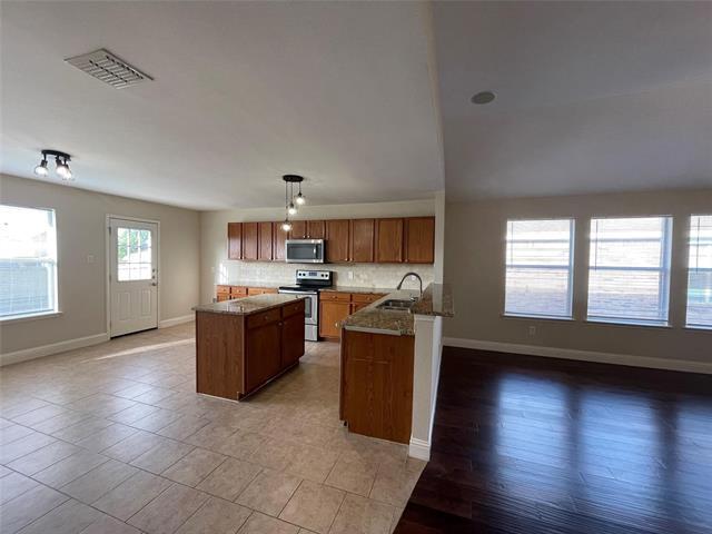 Building Photo - 4236 Gladney Ln