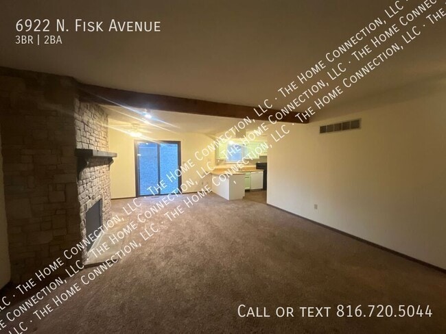 Building Photo - 6922 N Fisk Ave