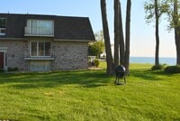 Building Photo - Partially Furnished 2-bedroom, 1 bathroom ...