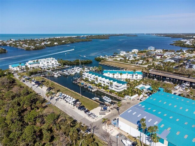 Building Photo - 8222 Harborside Cir