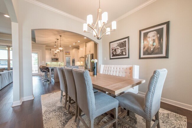 Building Photo - Sherwood Rental