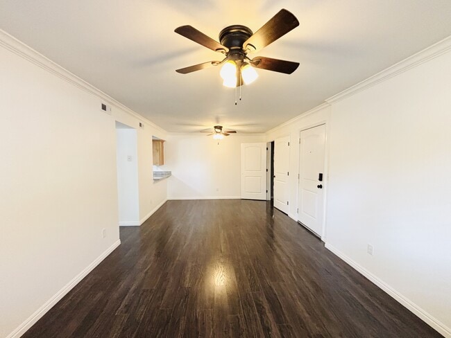 Building Photo - 5700 S 900 E