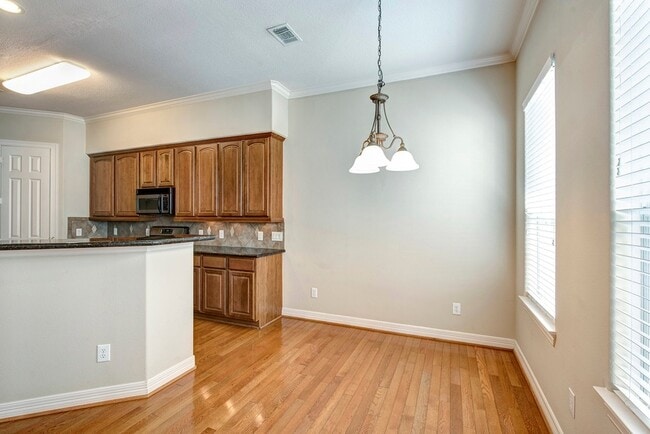 Building Photo - 4003 Feagan St