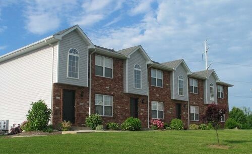 Primary Photo - 7603 Stonebridge Golf Dr