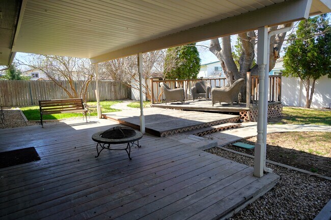 Building Photo - 9594 W Telfair Dr