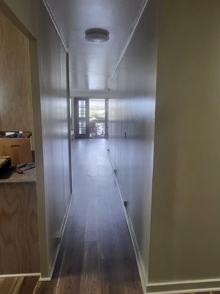 Building Photo - 920 2nd St