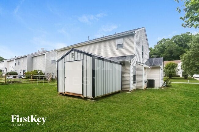 Building Photo - 2077 Chapel Creek Rd
