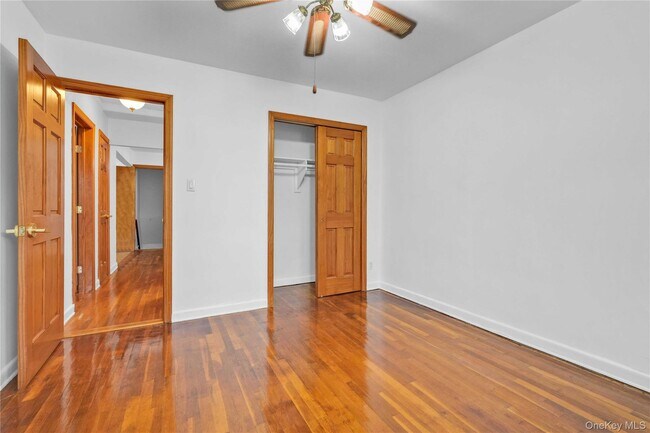 Building Photo - 62-23 69th Pl