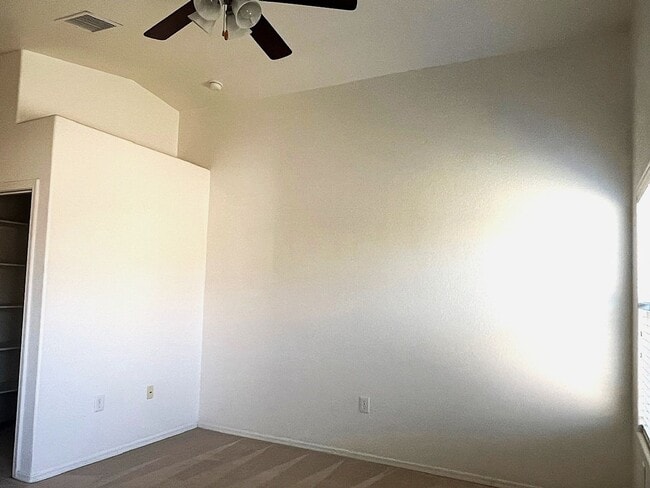 Building Photo - 4539 Redwood St