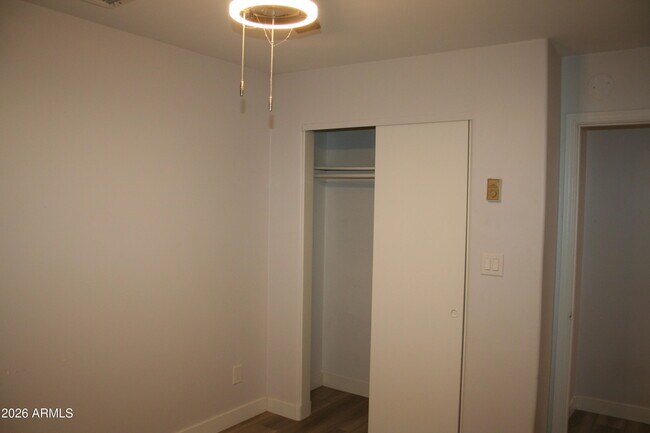 Building Photo - 8901 E Waco Ct