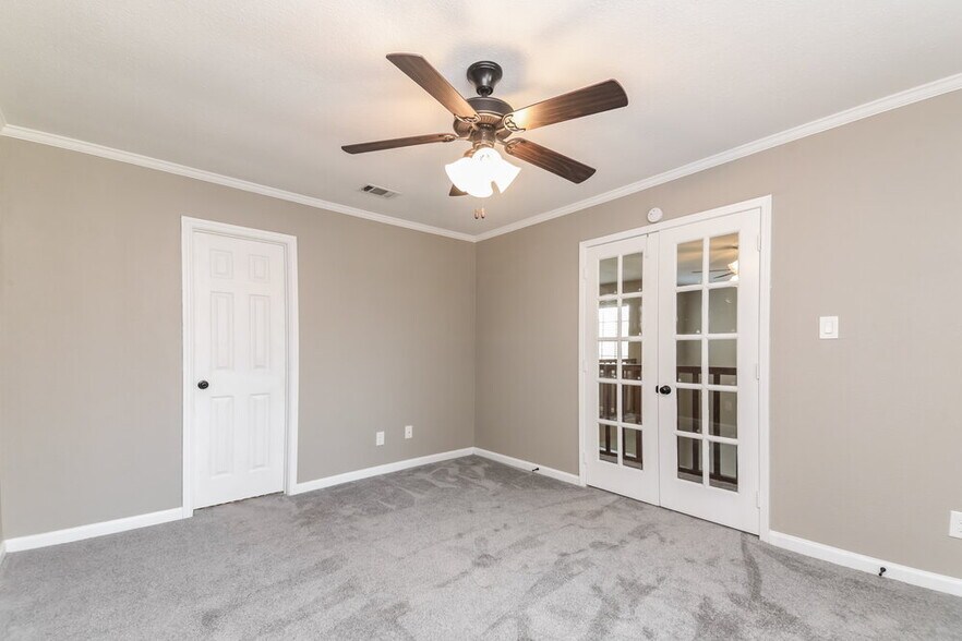 Building Photo - 4044 Windhaven Ln