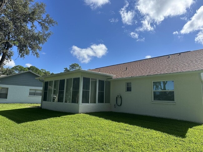 Building Photo - For Rent. Timber Pines 2 Bedroom, 2 Bathro...