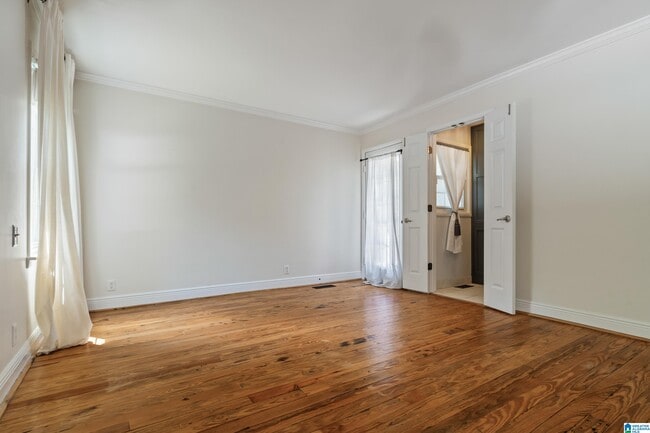 Building Photo - 3708 Northcote Dr.