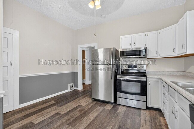 Building Photo - 2617 Sutton Blvd