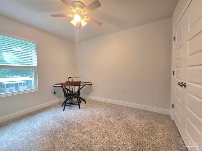 Building Photo - 7158 Village Ln