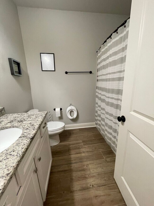 Building Photo - Gorgeous 3 Bedroom Home in Lucien Fields - Only 5 Years Old!