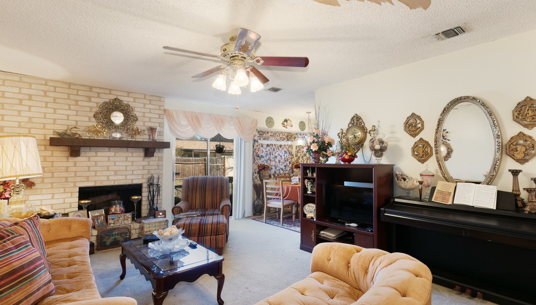 Building Photo - 5207 Tom Stafford Dr