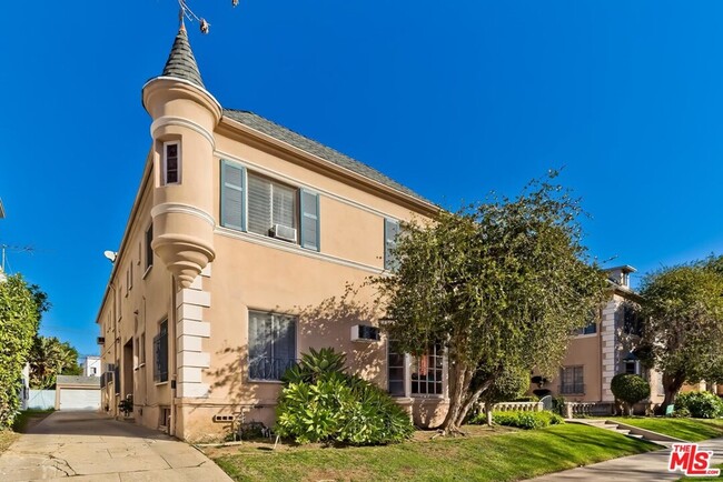 Building Photo - 6431 Orange St