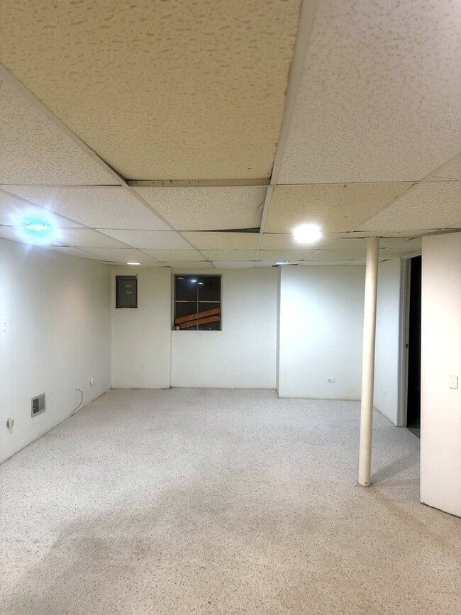 Building Photo - 434 Dogwood Terrace