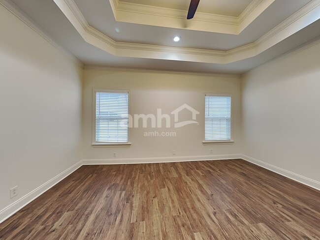 Building Photo - 1514 Dewsbury Dr