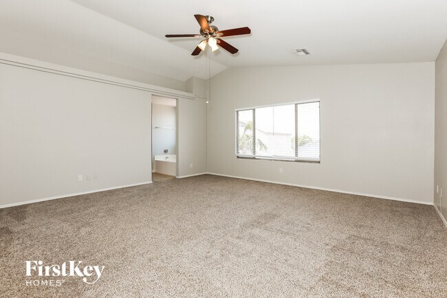 Building Photo - 3160 W Carlos Ln