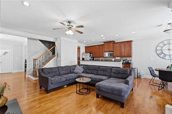 Building Photo - 5161 Monitor Ln