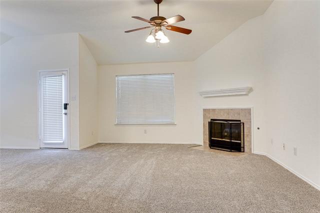 Building Photo - 8541 Hawks Nest Dr