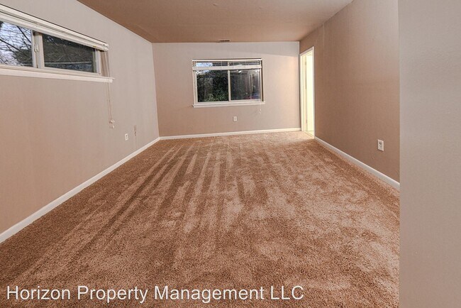 Building Photo - 6103-6107 Bellona Ave