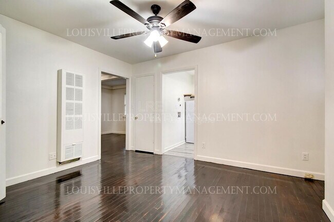 Building Photo - 710 Rubel Ave