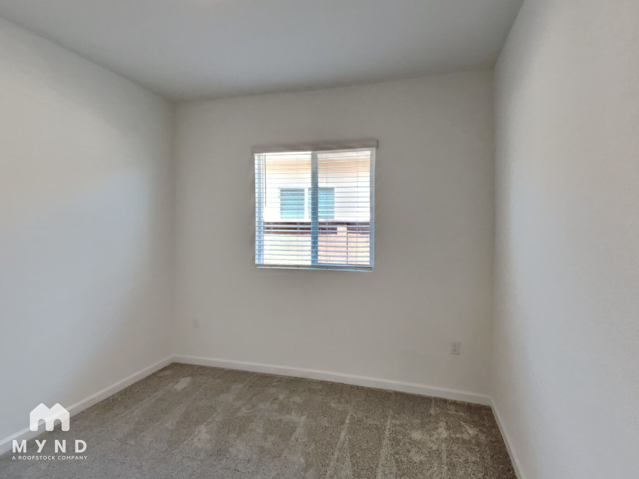 Building Photo - 1688 Bullock Dr