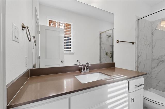 Building Photo - 1371 Hill Country Pl