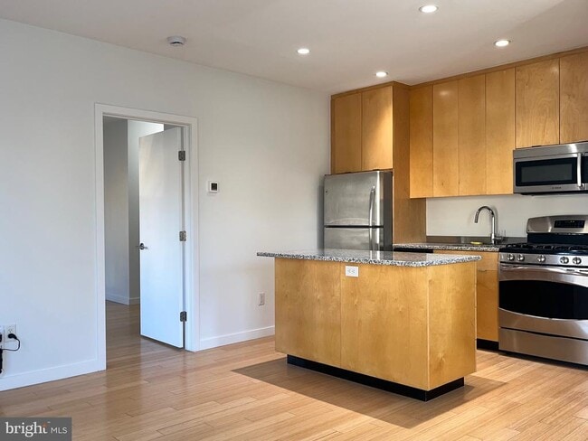 Building Photo - 190 Witherspoon St