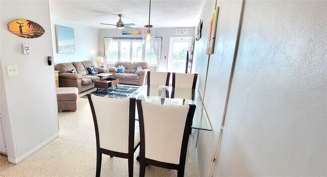 Building Photo - 6161 Gulf Winds Dr