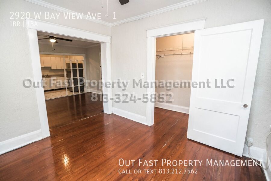 Building Photo - 2920 W Bay View Ave