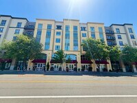 Building Photo - Modern Live/Work Loft At Market Square In Old Oakland