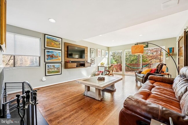 Building Photo - 7614 Carteret Rd