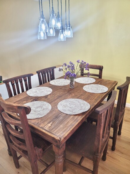 Building Photo - 3600 High Meadow Dr