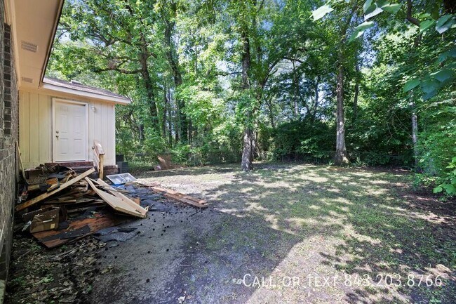 Building Photo - 144 Braly Dr
