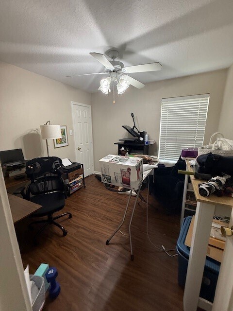 Building Photo - 22411 High Point Pines Dr