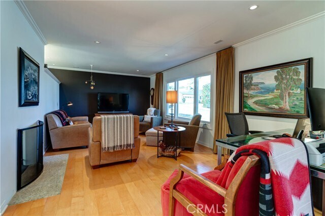 Building Photo - 3185 Bonn Dr