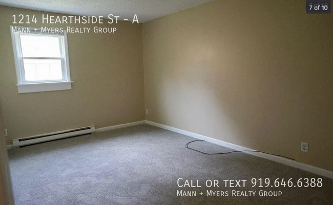 Building Photo - 1214 Hearthside St