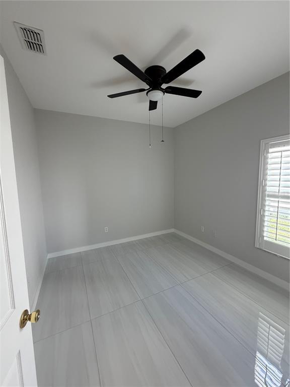 Building Photo - 14288 Lovers Key Ln