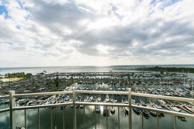 Building Photo - 1765 Ala Moana Blvd